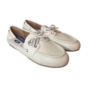Universal Thread Women’s Off White Memory Foam Loafers Size 9